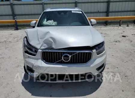 VOLVO XC40 T5 IN 2019 vin YV4162UL7K2073261 from auto auction Copart