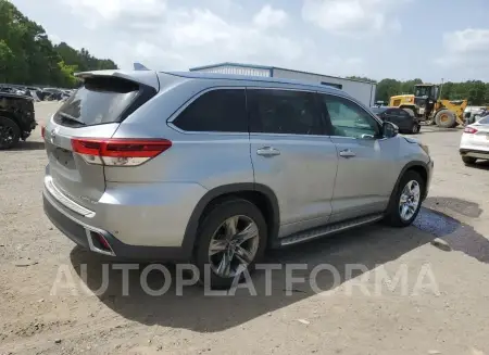 TOYOTA HIGHLANDER 2017 vin 5TDDZRFH9HS413052 from auto auction Copart