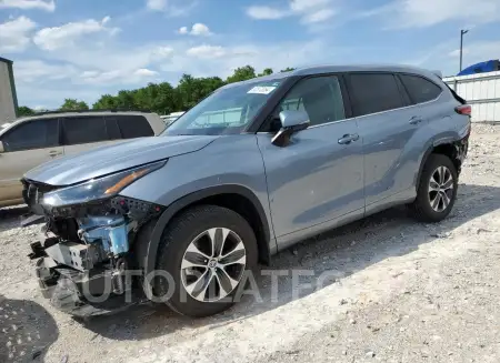 Toyota Highlander 2021 2021 vin 5TDGZRBH9MS082695 from auto auction Copart