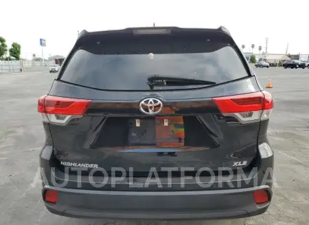 TOYOTA HIGHLANDER 2019 vin 5TDKZRFH5KS563917 from auto auction Copart