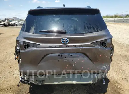 TOYOTA SIENNA XLE 2024 vin 5TDYRKEC0RS208381 from auto auction Copart