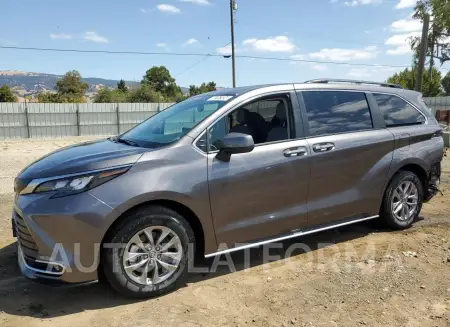 Toyota Sienna XLE 2024 2024 vin 5TDYRKEC0RS208381 from auto auction Copart