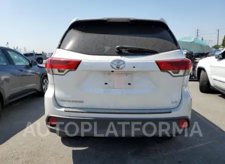 TOYOTA HIGHLANDER 2018 vin 5TDZZRFH8JS248557 from auto auction Copart