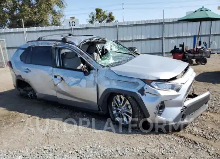 TOYOTA RAV4 XLE P 2020 vin JTMC1RFV2LJ020136 from auto auction Copart