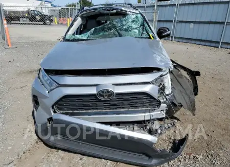 TOYOTA RAV4 XLE P 2020 vin JTMC1RFV2LJ020136 from auto auction Copart