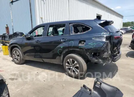 TOYOTA HIGHLANDER 2022 vin 5TDGZRAH9NS107923 from auto auction Copart