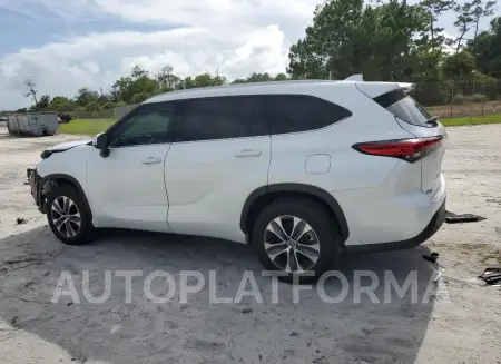 TOYOTA HIGHLANDER 2022 vin 5TDHZRAH3NS142199 from auto auction Copart