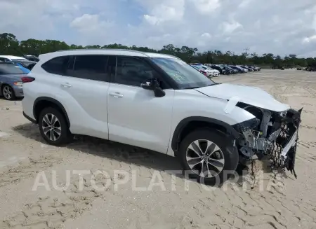 TOYOTA HIGHLANDER 2022 vin 5TDHZRAH3NS142199 from auto auction Copart