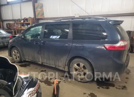 TOYOTA SIENNA LE 2018 vin 5TDKZ3DC2JS923650 from auto auction Copart