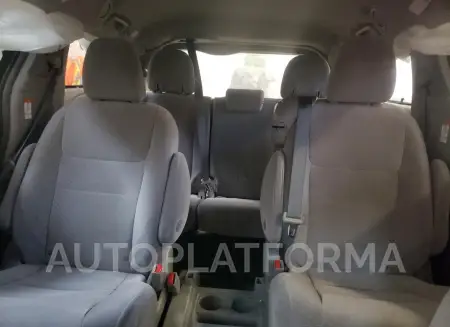 TOYOTA SIENNA LE 2018 vin 5TDKZ3DC2JS923650 from auto auction Copart