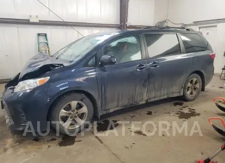 TOYOTA SIENNA LE 2018 vin 5TDKZ3DC2JS923650 from auto auction Copart