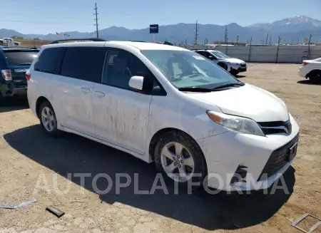 TOYOTA SIENNA LE 2019 vin 5TDKZ3DC8KS005614 from auto auction Copart