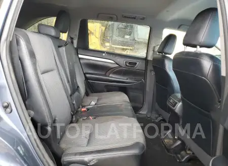 TOYOTA HIGHLANDER 2016 vin 5TDBKRFH5GS245016 from auto auction Copart