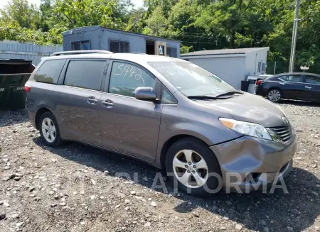 TOYOTA SIENNA LE 2017 vin 5TDKZ3DC2HS770746 from auto auction Copart