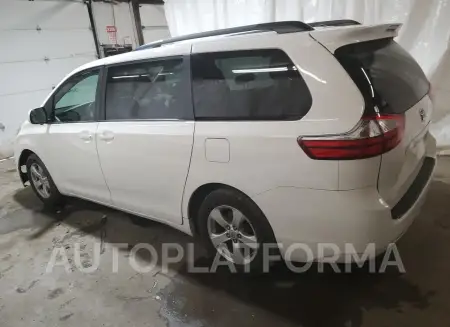 TOYOTA SIENNA LE 2017 vin 5TDKZ3DC8HS800137 from auto auction Copart