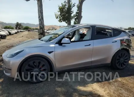 TESLA MODEL Y 2022 vin 7SAYGDEF8NF349244 from auto auction Copart