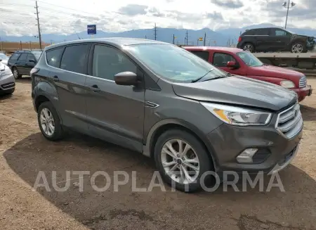 FORD ESCAPE SE 2017 vin 1FMCU0GDXHUC31000 from auto auction Copart