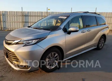 Toyota Sienna LE 2021 2021 vin 5TDKRKECXMS002287 from auto auction Copart