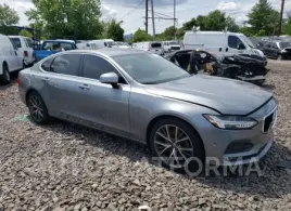 VOLVO S90 T5 MOM 2018 vin LVY982AK5JP031872 from auto auction Copart