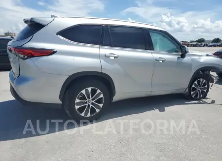 TOYOTA HIGHLANDER 2022 vin 5TDGZRAH7NS114434 from auto auction Copart