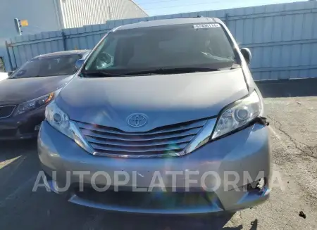 TOYOTA SIENNA LE 2017 vin 5TDJZ3DC1HS152667 from auto auction Copart