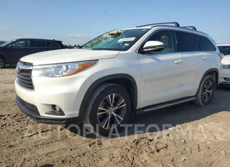 Toyota Highlander 2016 2016 vin 5TDKKRFH7GS504475 from auto auction Copart