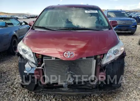 TOYOTA SIENNA LE 2017 vin 5TDKZ3DC0HS864480 from auto auction Copart