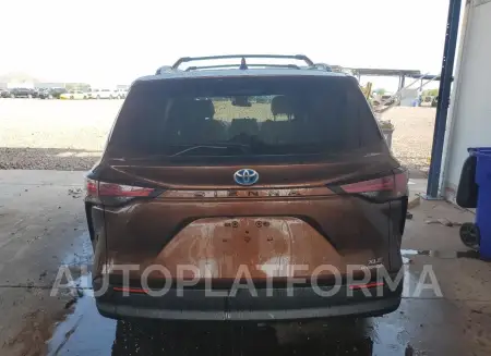 TOYOTA SIENNA XLE 2022 vin 5TDYRKEC1NS086205 from auto auction Copart