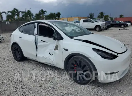 TESLA MODEL Y 2022 vin 7SAYGDEF5NF507233 from auto auction Copart