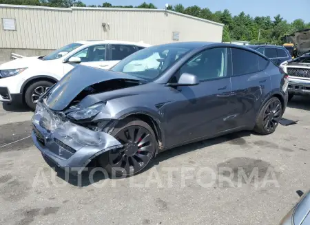 Tesla Model Y 2022 2022 vin 7SAYGDEFXNF372010 from auto auction Copart