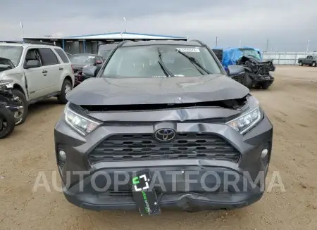 TOYOTA RAV4 XLE 2021 vin 2T3W1RFVXMW138466 from auto auction Copart