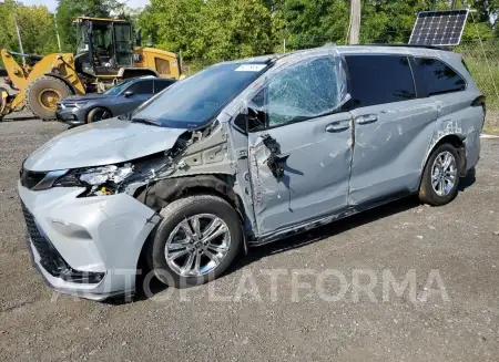 Toyota Sienna 2023 2023 vin 5TDDSKFC8PS074850 from auto auction Copart