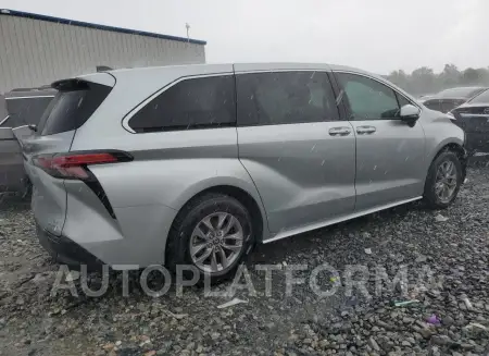 TOYOTA SIENNA LE 2022 vin 5TDKRKEC9NS091044 from auto auction Copart