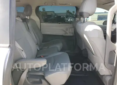 TOYOTA SIENNA XLE 2021 vin 5TDYRKEC9MS027692 from auto auction Copart