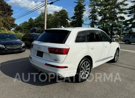 AUDI Q7 PREMIUM 2017 vin WA1LAAF7XHD036085 from auto auction Copart