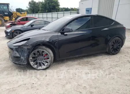 TESLA MODEL Y 2022 vin 7SAYGDEF2NF380781 from auto auction Copart