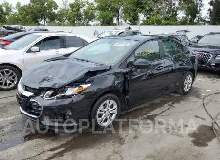 CHEVROLET CRUZE LS 2019 vin 1G1BC5SM6K7100572 from auto auction Copart