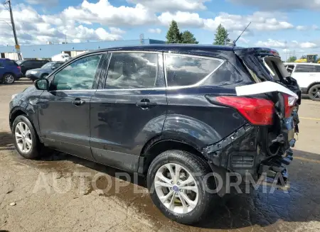 FORD ESCAPE SE 2019 vin 1FMCU9GD9KUB24452 from auto auction Copart