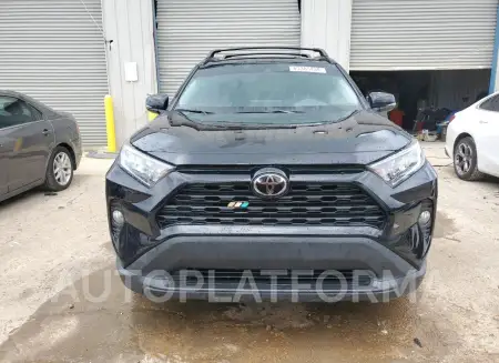 TOYOTA RAV4 XLE 2021 vin 2T3W1RFV1MC162608 from auto auction Copart