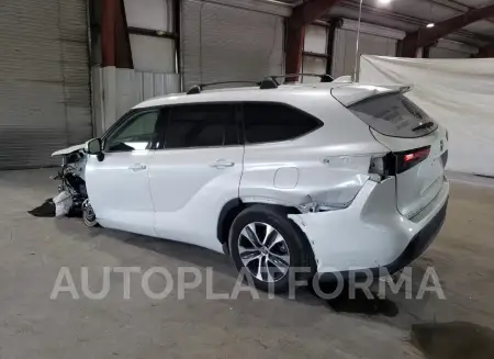 TOYOTA HIGHLANDER 2022 vin 5TDGZRBH0NS589549 from auto auction Copart