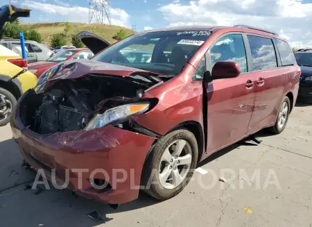 TOYOTA SIENNA LE 2017 vin 5TDKZ3DC6HS803490 from auto auction Copart