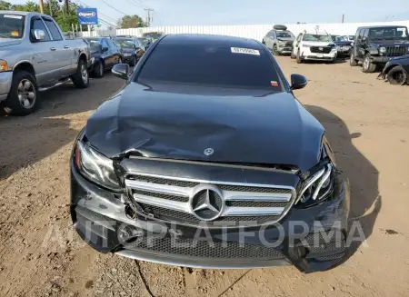 MERCEDES-BENZ E 300 2019 vin WDDZF4JB4KA688553 from auto auction Copart