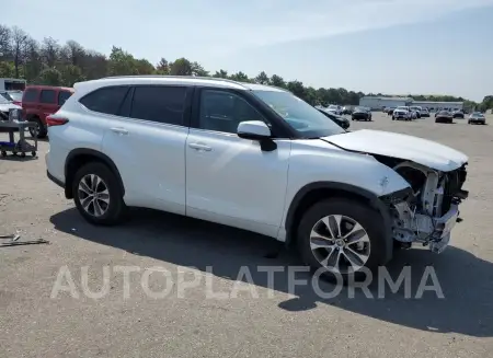 TOYOTA HIGHLANDER 2022 vin 5TDHZRBH2NS224505 from auto auction Copart