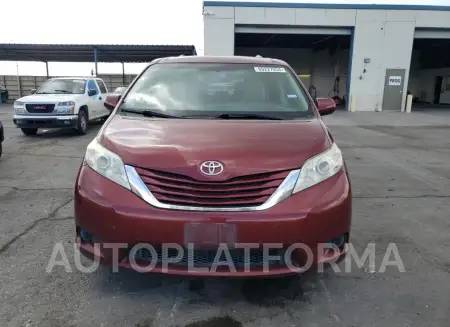 TOYOTA SIENNA LE 2017 vin 5TDKZ3DC6HS847697 from auto auction Copart