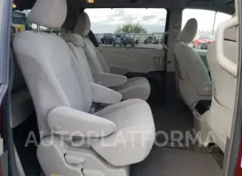 TOYOTA SIENNA LE 2017 vin 5TDKZ3DC6HS847697 from auto auction Copart