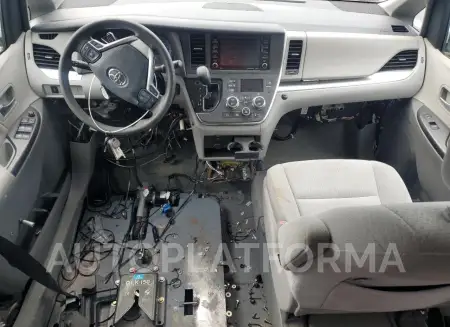 TOYOTA SIENNA LE 2019 vin 5TDKZ3DCXKS010118 from auto auction Copart