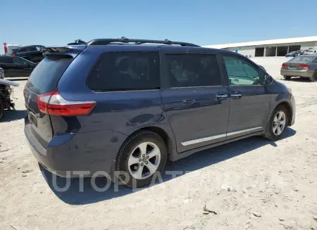 TOYOTA SIENNA LE 2019 vin 5TDKZ3DCXKS993222 from auto auction Copart