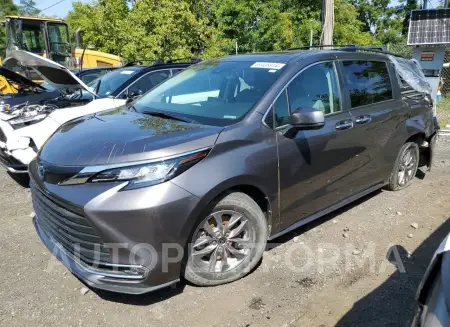 TOYOTA SIENNA XLE 2022 vin 5TDYSKFC7NS073560 from auto auction Copart