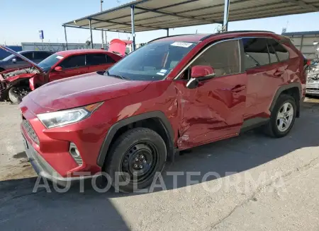 TOYOTA RAV4 XLE 2019 vin JTMW1RFV4KJ014642 from auto auction Copart