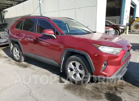 TOYOTA RAV4 XLE 2019 vin JTMW1RFV4KJ014642 from auto auction Copart